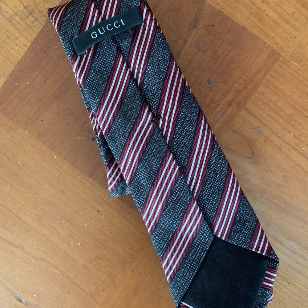 Men’s Gucci Silk Tie